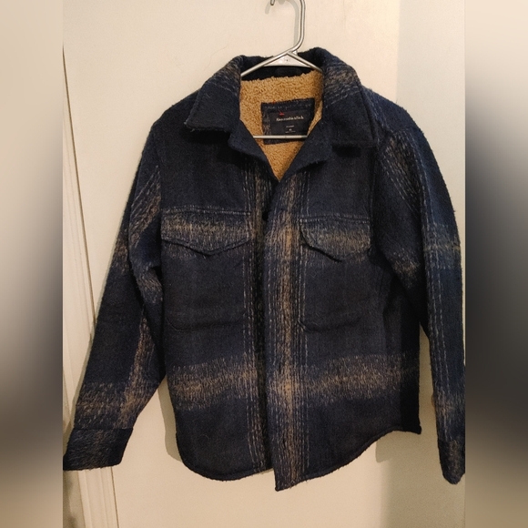 Abercrombie & Fitch Sherpa Lined Shirt Jacket Sz.XS NWT - Picture 7 of 13